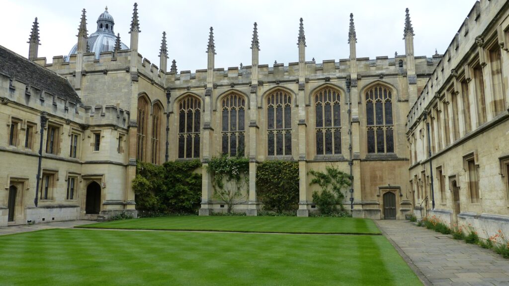 Joven prodigio de las matemáticas lanza crowdfunding para estudiar en Oxford